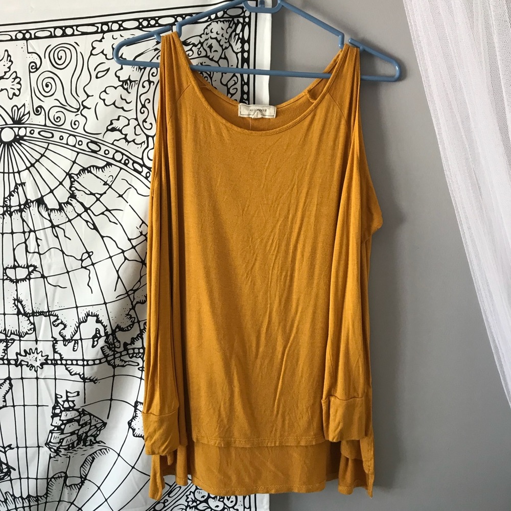 Long sleeve cold shoulder top